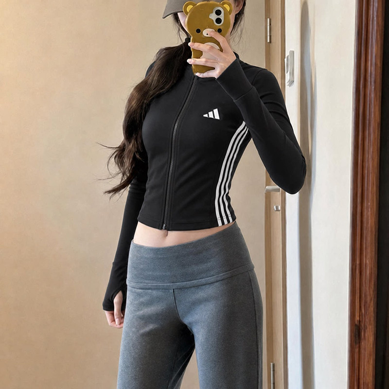 阿迪达斯修身显瘦瑜伽外套女