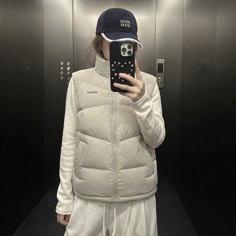 阿迪达斯防风保暖羽绒马甲