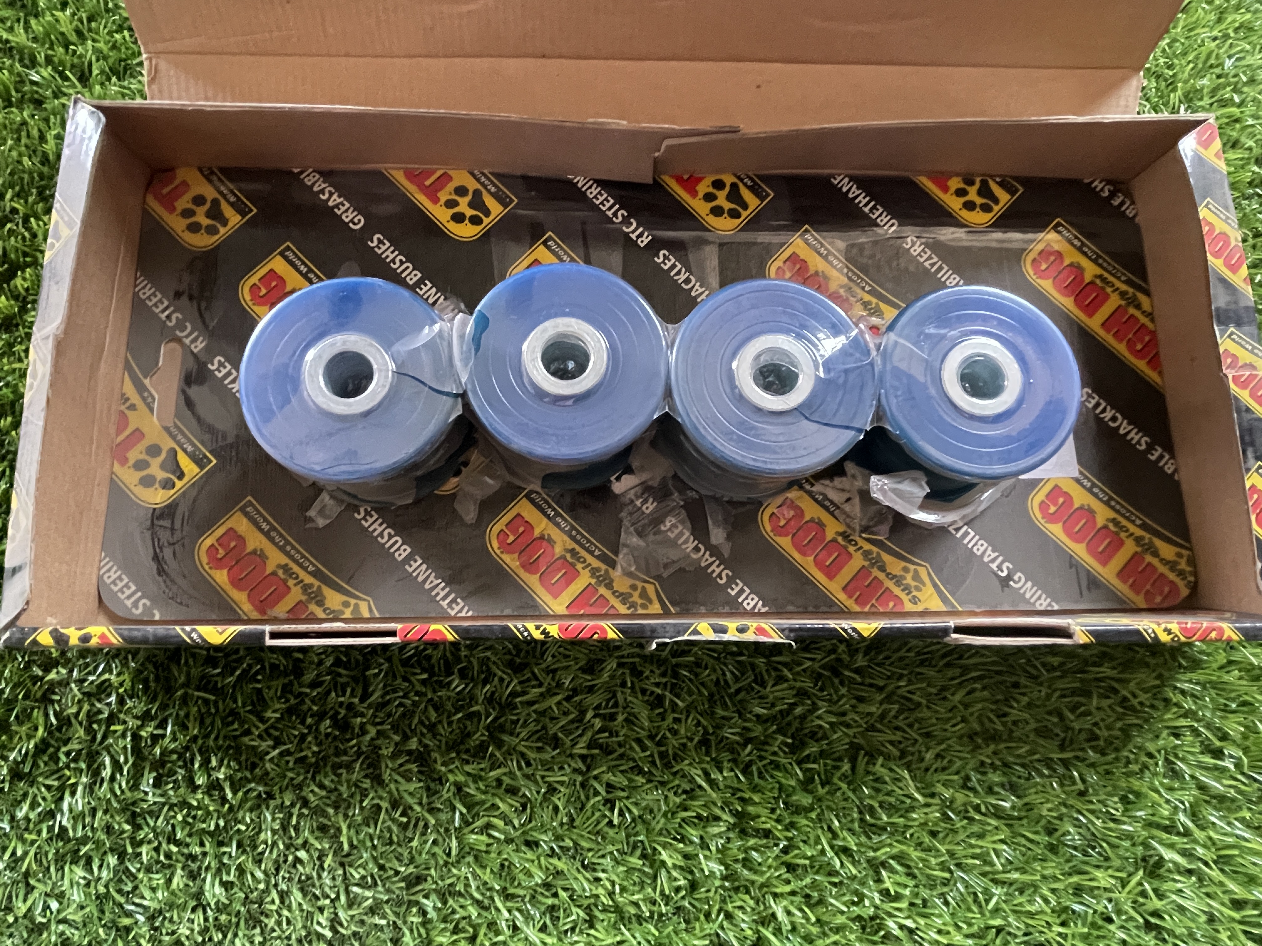 特价清仓 澳洲悍狗ToughDog LC80后桥纵向拉杆胶套