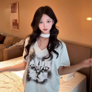 美式 宽松显瘦慵懒风百搭白上衣 复古水墨猫脸印花v领短袖 t恤女夏季