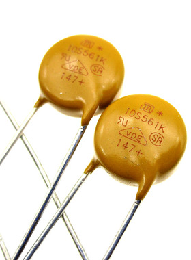 压敏电阻10S561 10D561浪涌保护黄色脚距7台湾进口JOYIN久伊