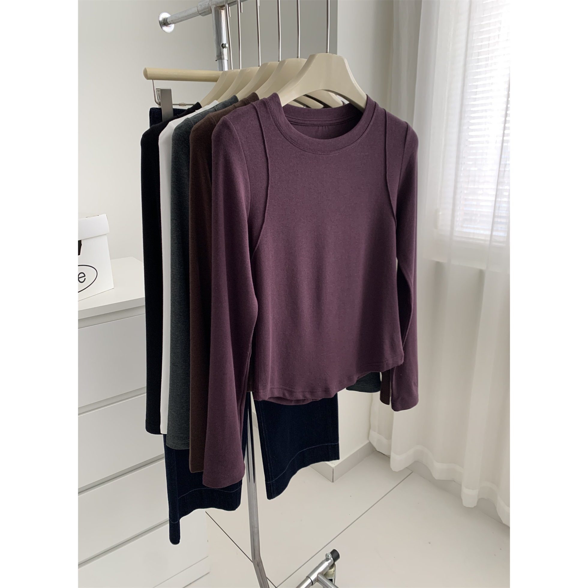 弹力修身慕斯绒T恤打底衫