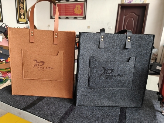 仿皮提手 新款毛毡包 简约时尚手提收纳包电脑包商务 文件袋