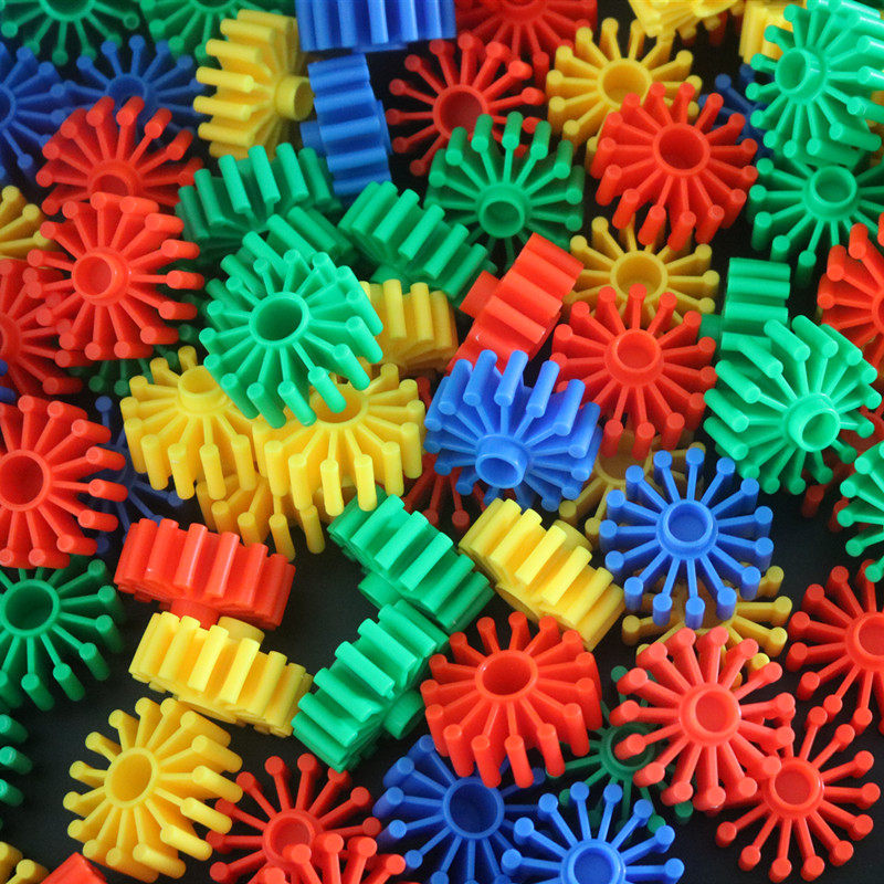 3-7岁男女孩益智塑料拼装圆形大齿轮童趣拼插积木幼儿园桌面玩具