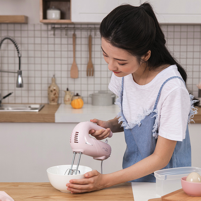 小熊家用电动手持打蛋器