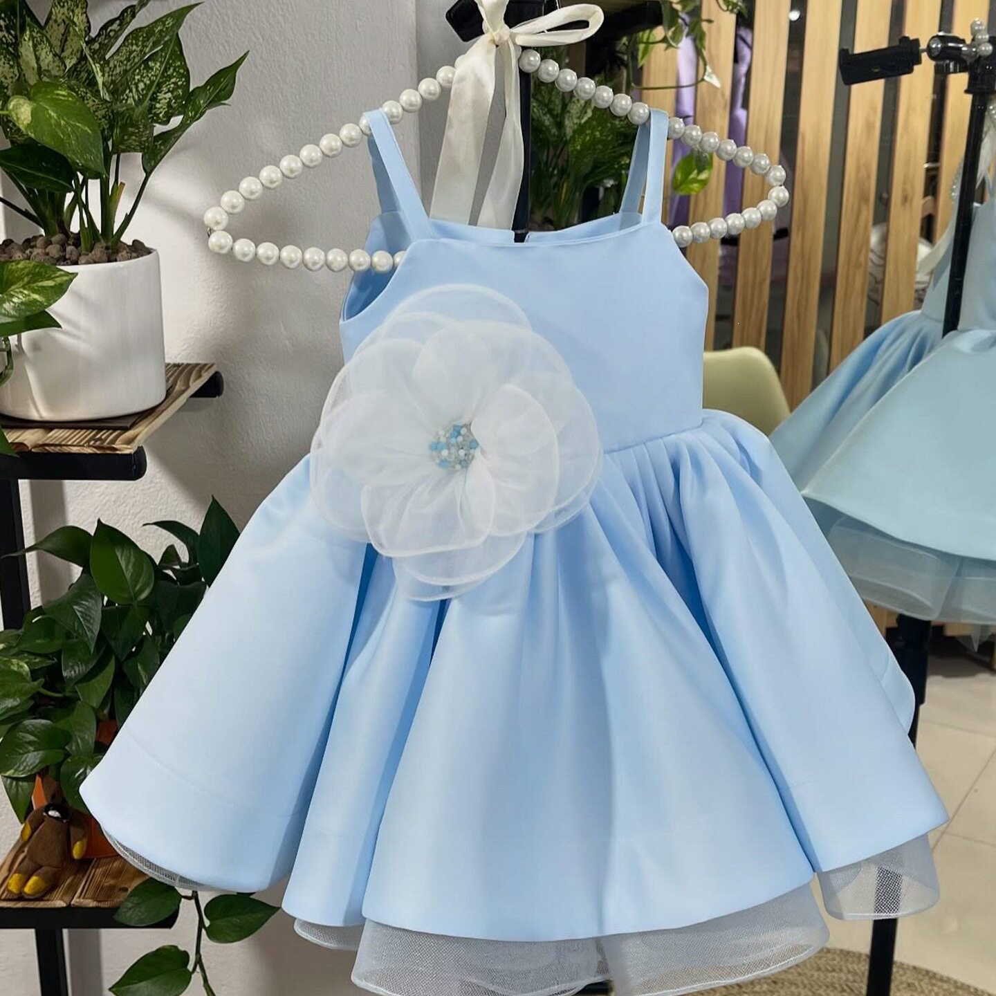 kids dress欧美2026新款公主裙无袖花朵走秀钢琴演奏礼服