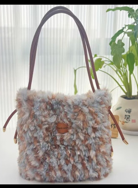 手工编织单肩包钩针秋冬皮草线编织手提小包包单肩包送女友闺蜜