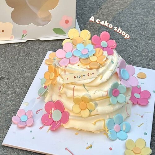 网红小花蛋糕春游甜品装扮