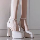 婚鞋 漆皮白色主婚纱新娘鞋 不累脚小个子高跟鞋 法式 粗跟防水台凉鞋