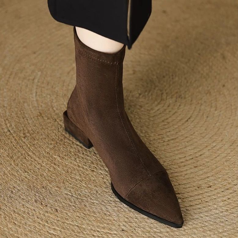 法式尖头粗跟短靴女2025秋冬新款绒面后拉链高跟鞋韩系百搭瘦瘦靴