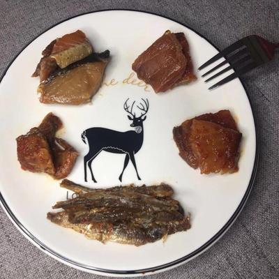 抚远特产乌苏镇乌苏里江鱼大礼包鲟鱼大马哈鱼小白鱼即食鱼下饭菜