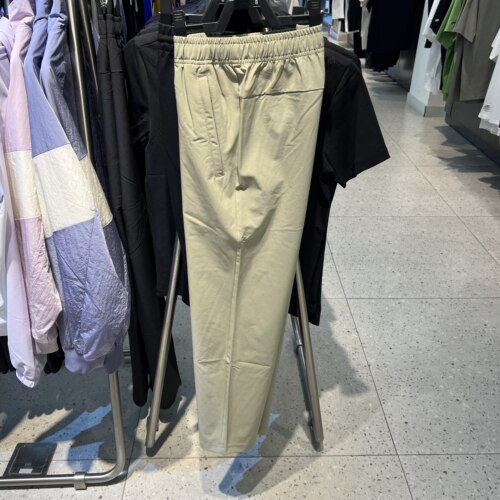 安踏冰丝型运动休闲长裤男