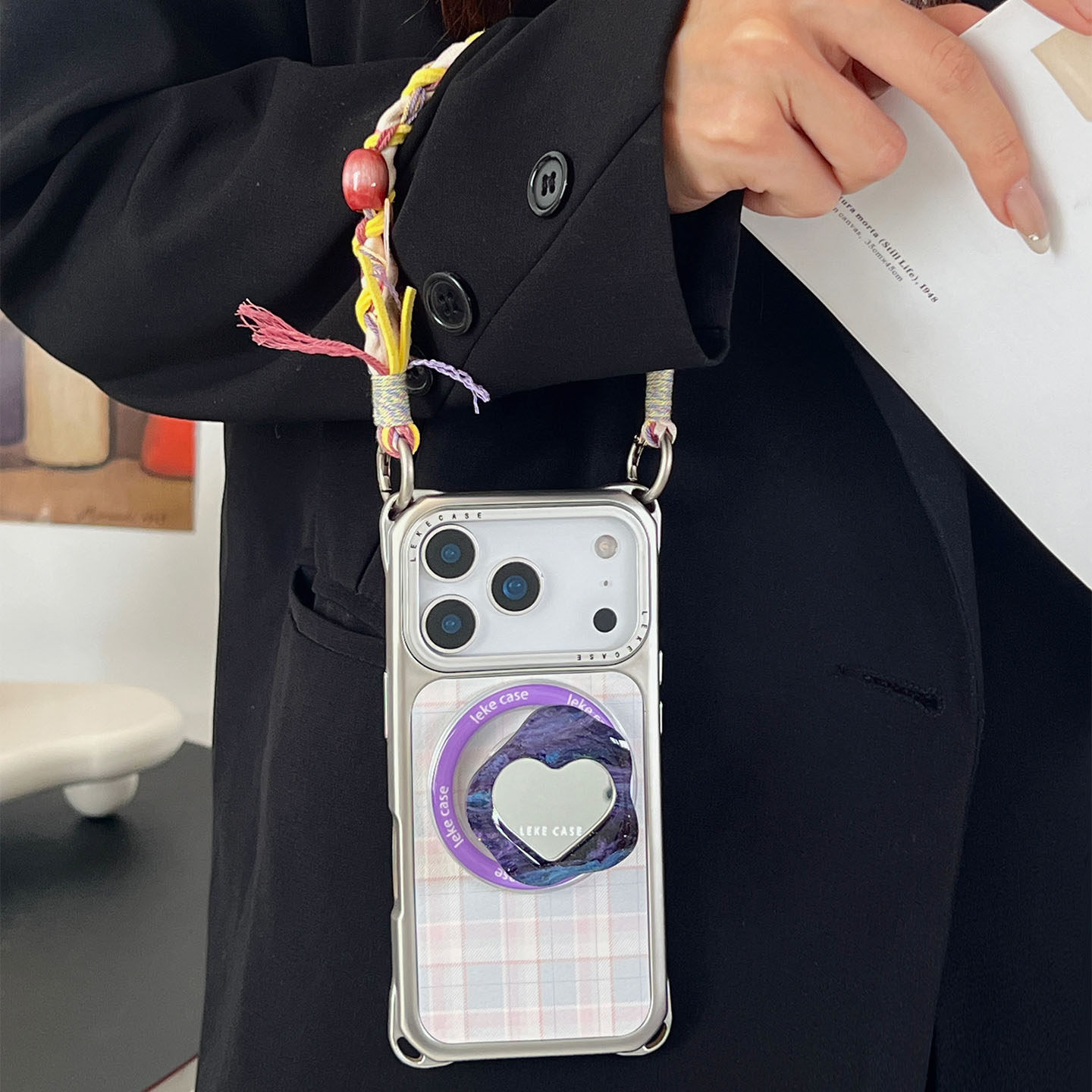 韩系ins蓝粉格纹~磁吸适用iphone17手机壳带挂绳15手腕苹果16promax四角防摔小米13爱心镜子14支架12手提p80