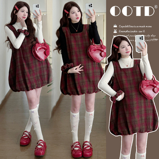 大码孕妇连衣裙2026冬季新年花苞裙孕期减龄套装不显怀洋气200斤