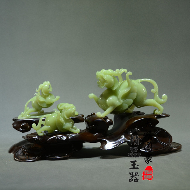 天然岫玉貔貅摆件家居玄关办公室
