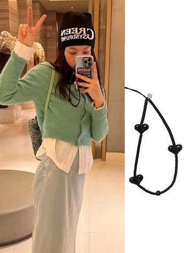 黑色爱心手机链Jennie同款黑色