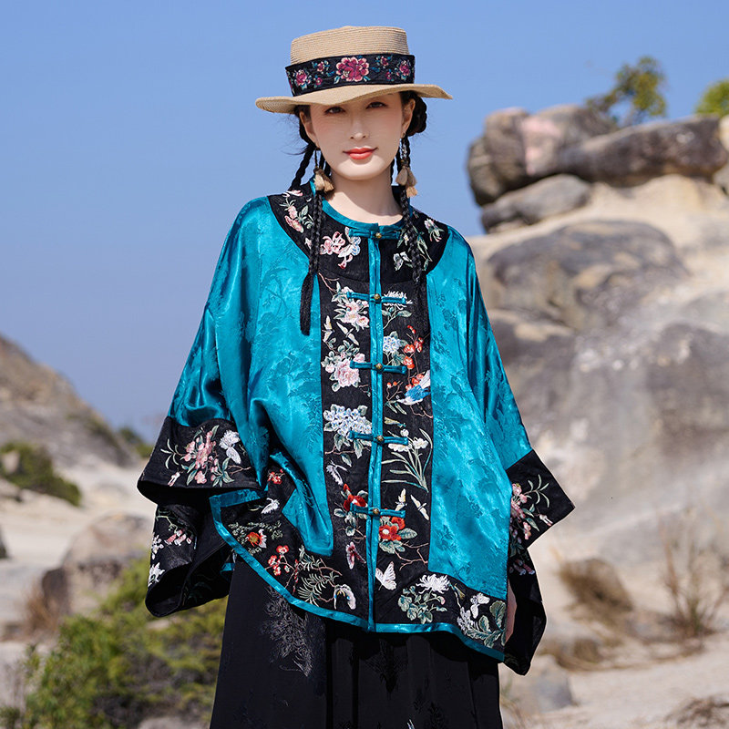 宽松中国风开衫缎面刺绣花女衬衫