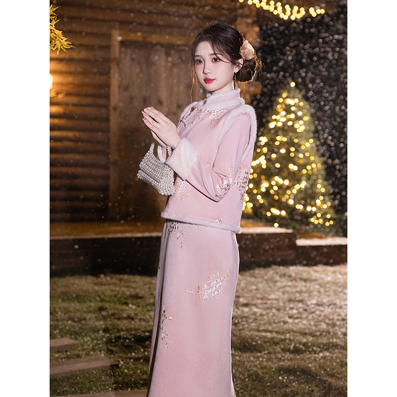 新年旗袍秋冬款加绒改良女新中式日常可穿马甲套装过年拜年服唐装