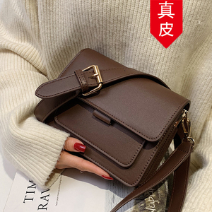 香港代购高级感百搭时尚小包包女2024新款潮网红小方包真皮斜挎包