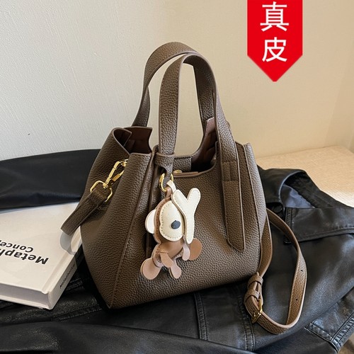 香港品牌真皮洋气菜篮子包