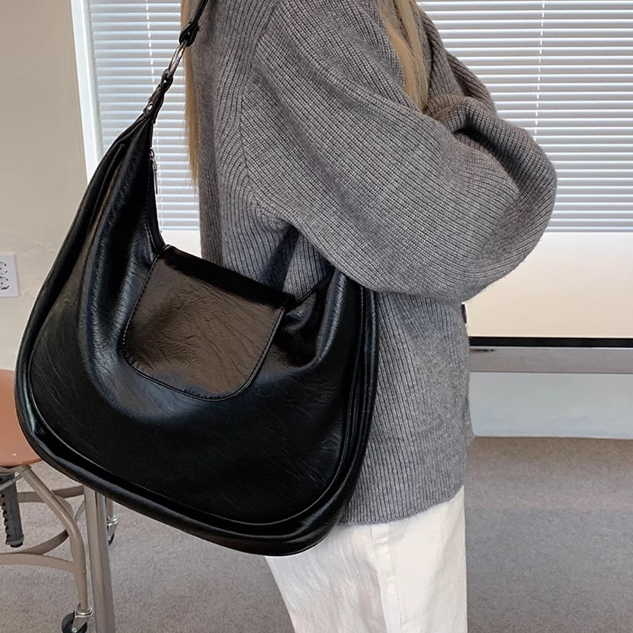 韩国品牌BLACKUP叶舒华同款～Flap Hobo bag气质简约单肩包腋下包