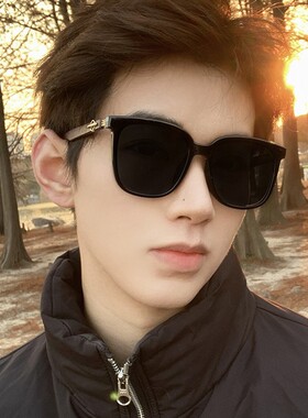 墨镜男款2025新款方形大框适合大脸防紫外线太阳眼镜女高级感木纹