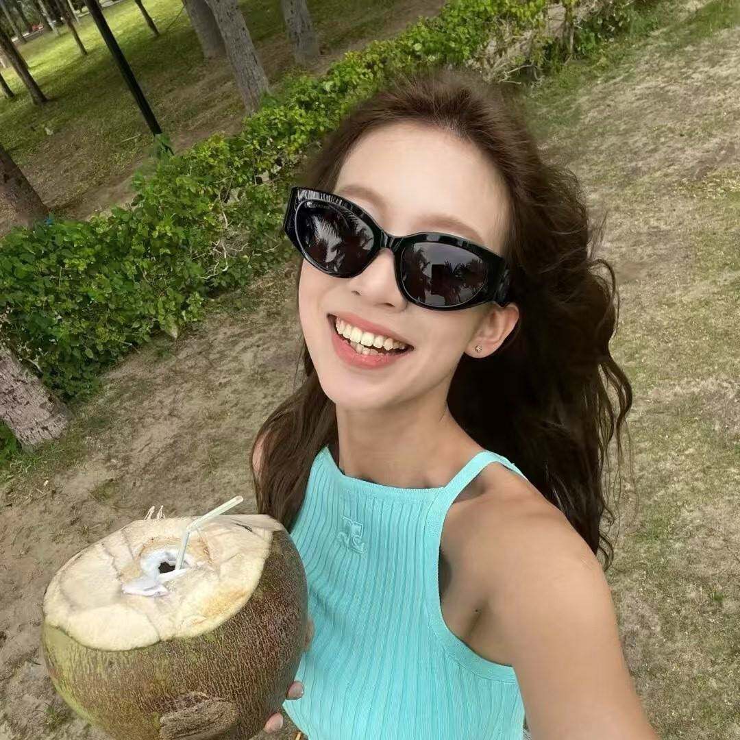 高级感欧美大框辣妹猫眼墨镜女网红款防紫外线防晒太阳镜