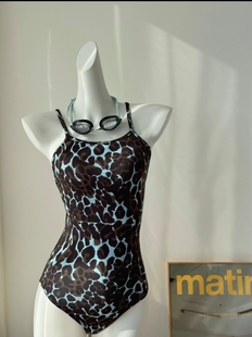 单层豹纹竞速运动女款游泳衣连体三角露背高颜值显瘦时尚亮眼泳装