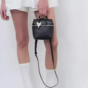 新款韩国小众款牛皮maymay同款tempting款心形挂件休闲单肩斜跨包