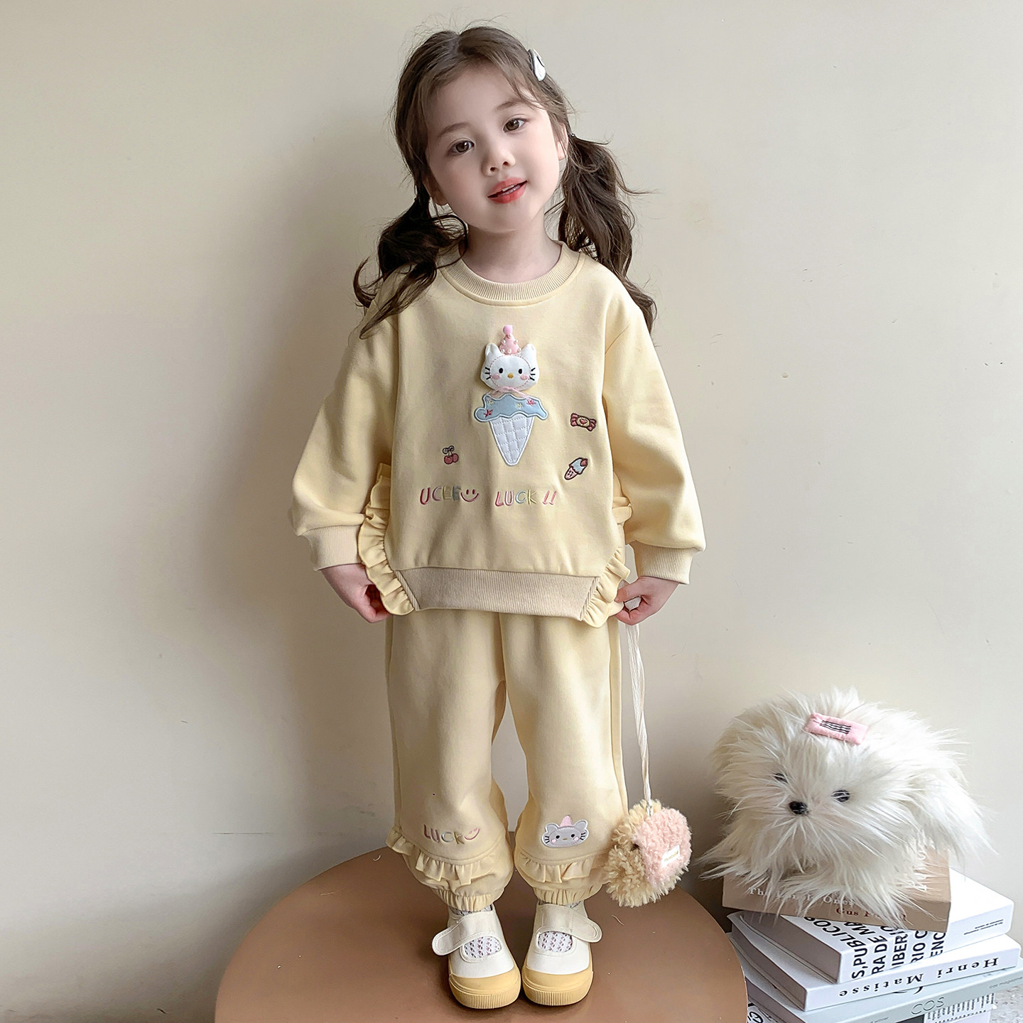 女童卫衣套装春秋季新款儿童黄色绣花两件套可爱女孩宝宝纯棉春装