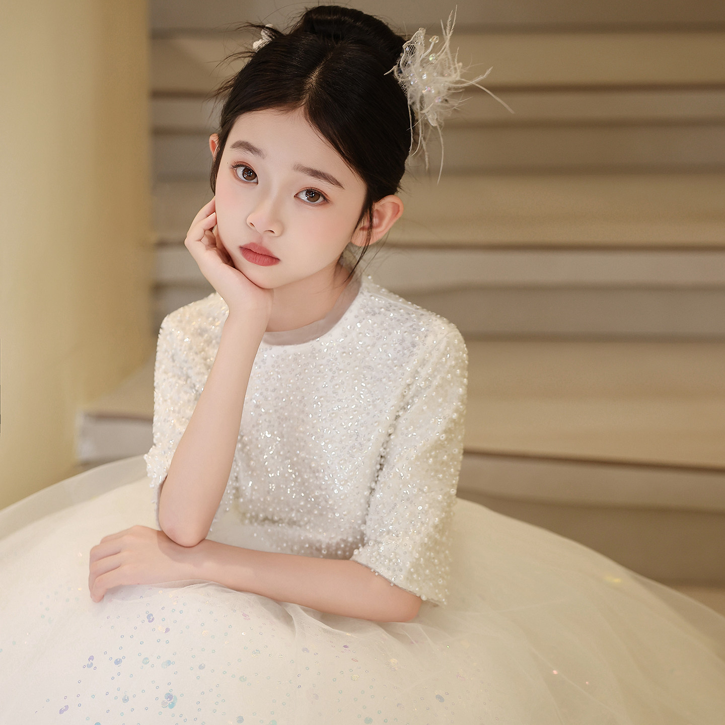 女童轻奢白色婚礼花童礼服高级感图片
