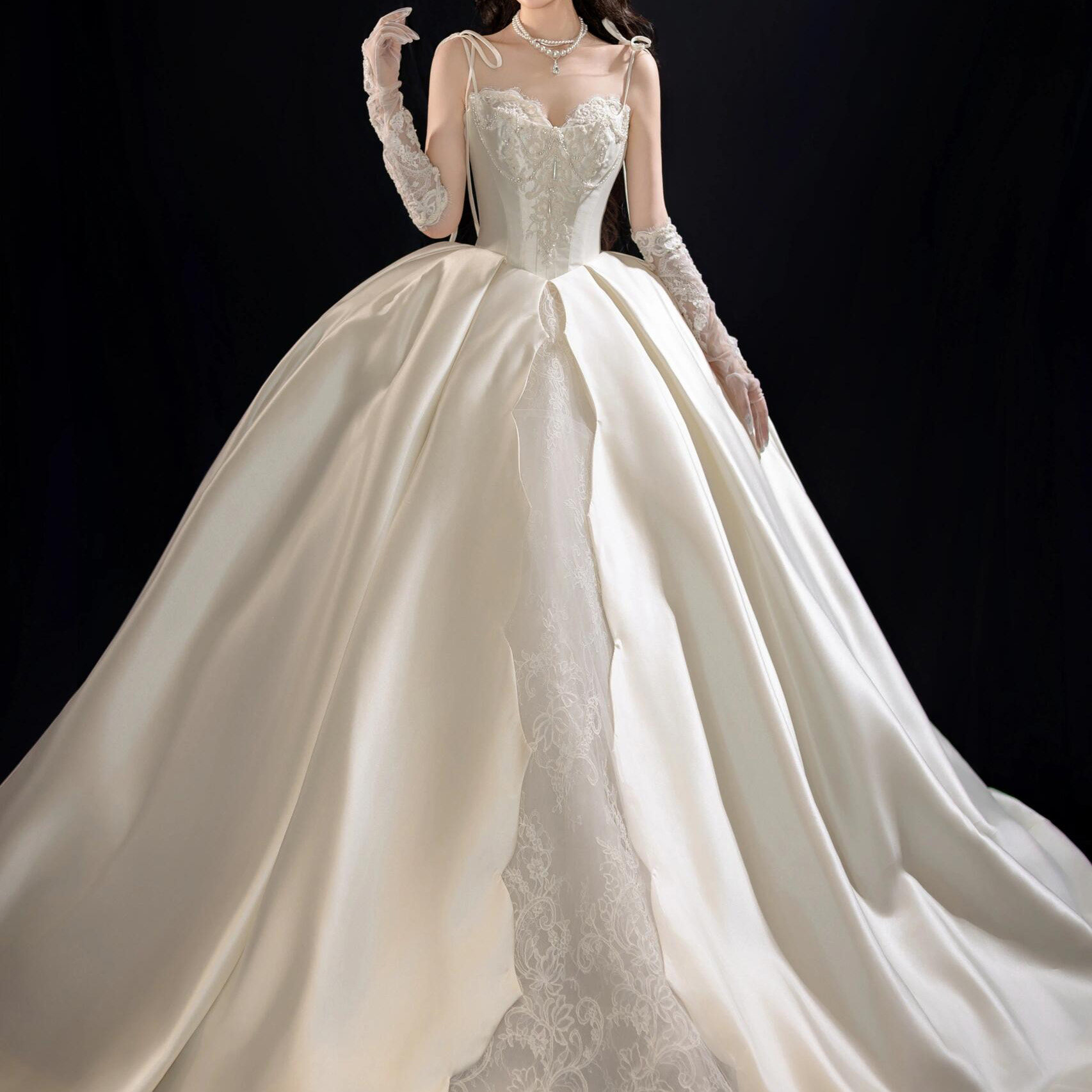 法式缎面抹胸抹胸婚纱2024新款新娘高级质感重工奢华大拖尾主纱女,女装/女士精品,婚纱,淘宝优惠券,粉丝福利购,淘宝优惠卷