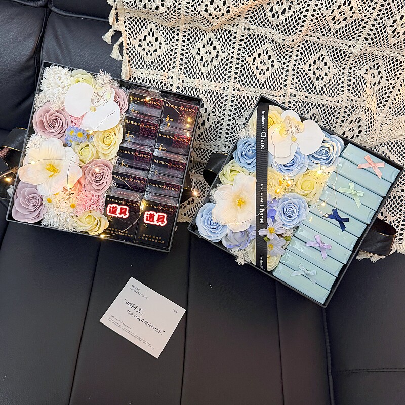 盒装花束礼盒 生日礼物 情人节花束礼盒香皂花送男朋友的生日礼物