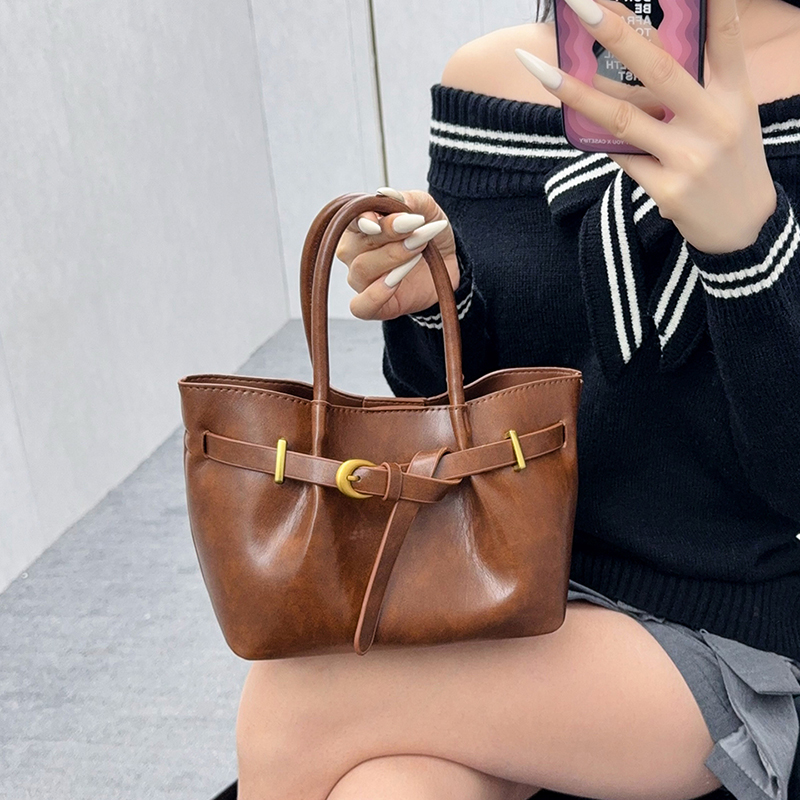 欧美时尚潮流复古水桶包女包百搭单肩手提包轻奢高级感女士斜挎包