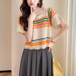 唐狮26夏季新款针织衫短袖女时髦减龄彩条民族风显瘦时尚上衣女Y