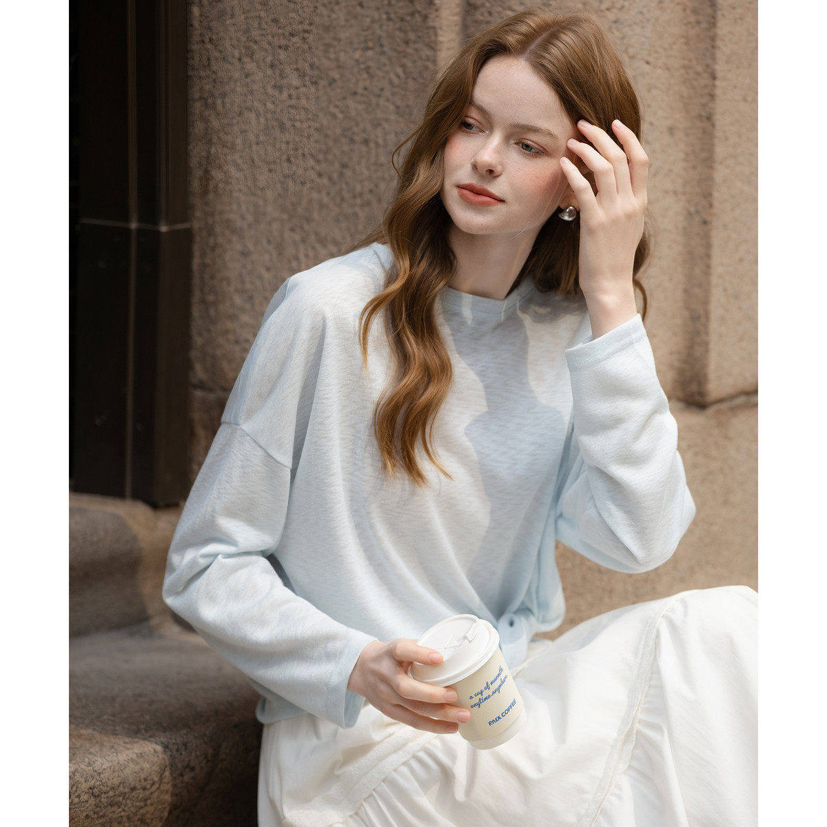 唐狮2026春装新款长袖T恤女下摆设计感绑带心机时尚宽松上衣白色