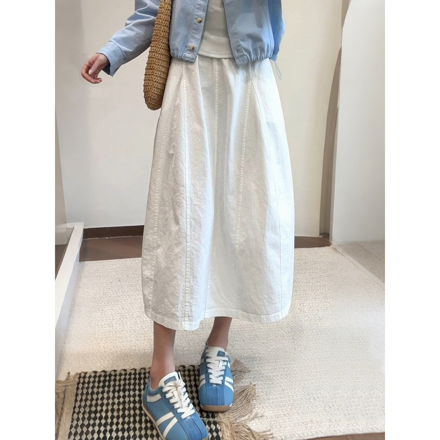 白色半身裙长款大码胖mm显瘦遮肚南瓜花苞裙梨型身材a字牛仔裙子