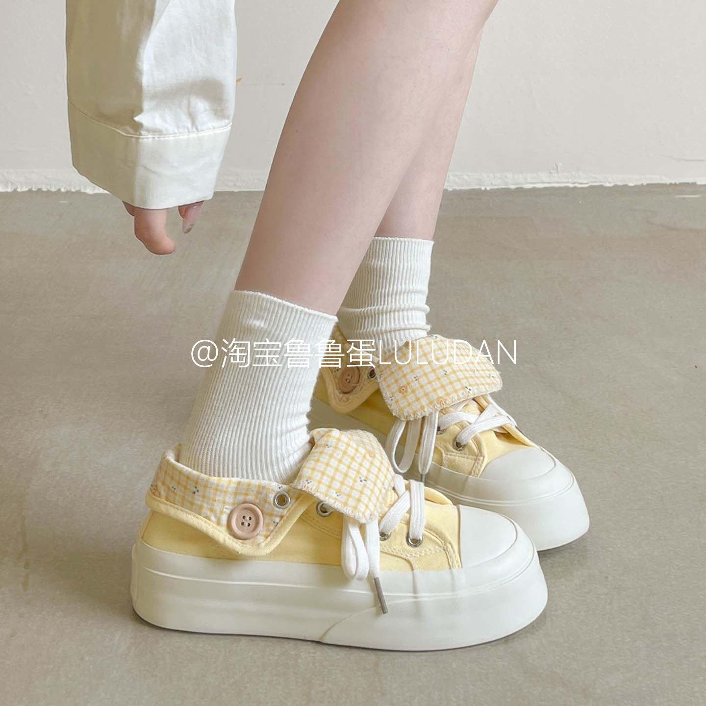 鲁鲁蛋夏季薄款透气帆布鞋女款2025新款厚底小白鞋百搭一脚蹬板鞋