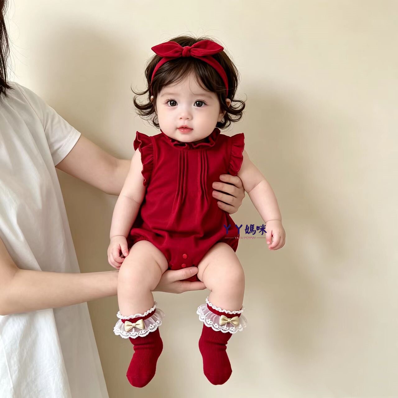 夏季薄款纯棉女宝宝满月红礼服图片