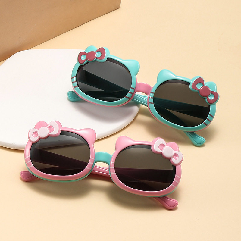 新款儿童卡通翻盖太阳镜 偏光防紫外线小孩墨镜KT猫眼镜包邮