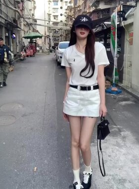 辣妹防走光设计感牛仔裙裤女夏季高腰修身显瘦百搭a字包臀超短裙