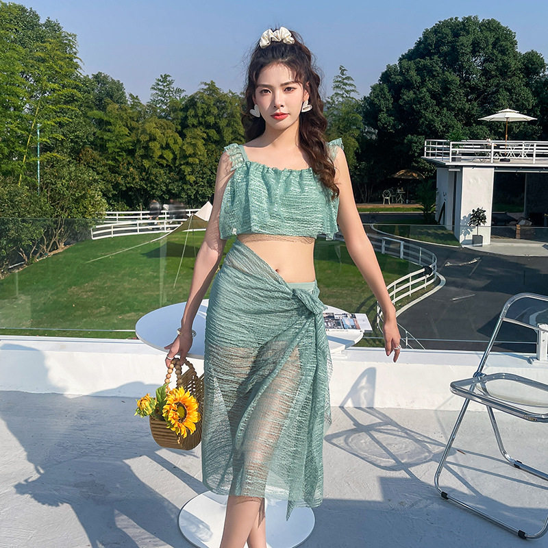 沙滩泳衣女长款黑色遮腿2026新款爆款网红风平角三件套性感比基尼