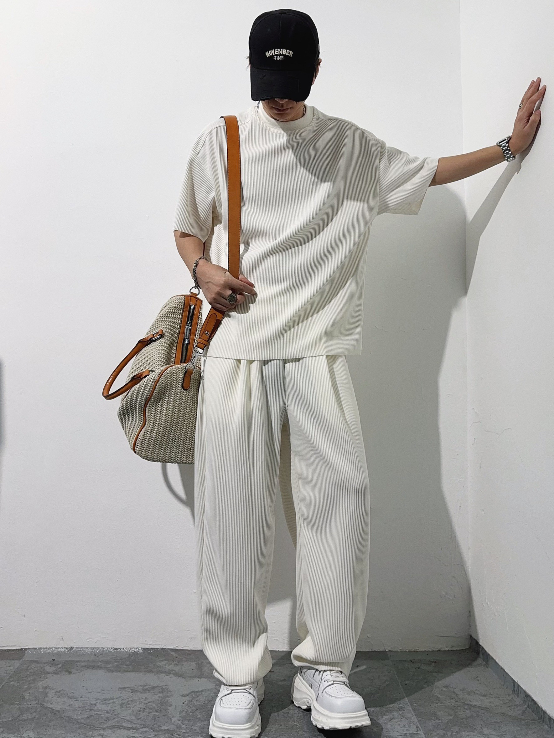 25春夏慵懒风肌理感男士衣服裤子一套短袖T恤休闲垂坠感潮流套装
