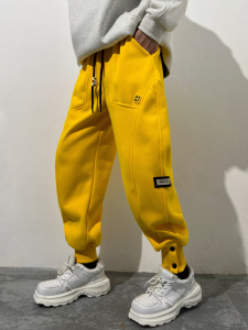 24新品时尚宽松潮牌男女同款笑脸款加绒束脚卫裤贴标款扣子裤冬