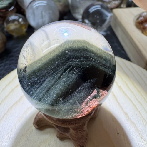 天然绿幽灵星光千层山幽灵球摆件直径33.8毫米绿幽灵千层山