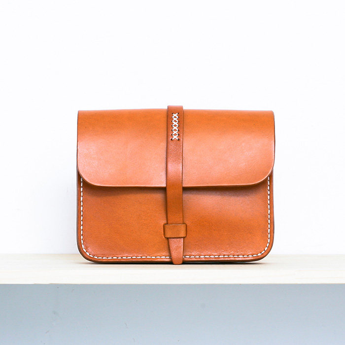 复古手工包女斜挎包单肩女包小方包真皮女包包头层牛皮植鞣皮包包