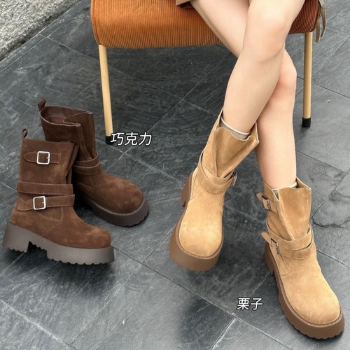 时尚皮带扣短靴马丁靴女