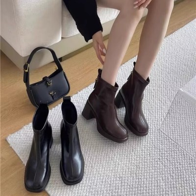 专柜商场撤柜断码厚底粗跟圆头秀气后拉链短靴女KM245212-1B