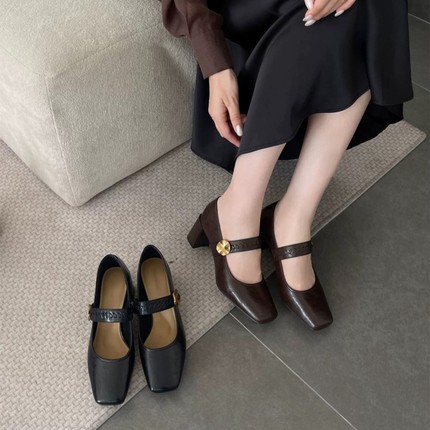 专柜商场撤柜断码粗跟法式复古方头时尚玛丽珍鞋女KD253505-7A