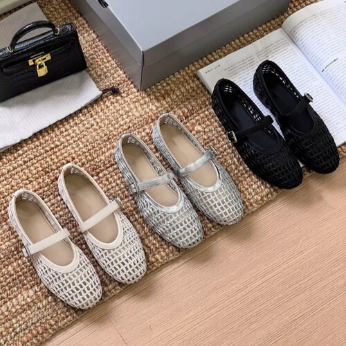 镂空透气一字带凉鞋女浅口单鞋